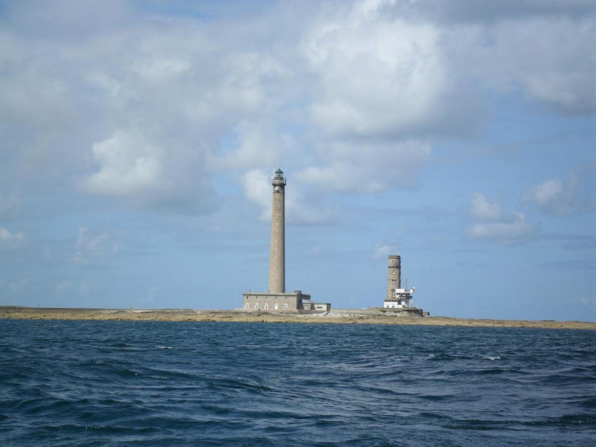 Entre Terre Et Mer Montfarville Exterior photo